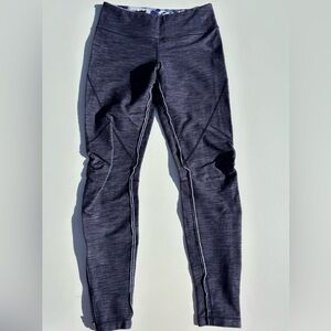 Lululemon Urban Flow ankle zipper leggings in Indigo Denim